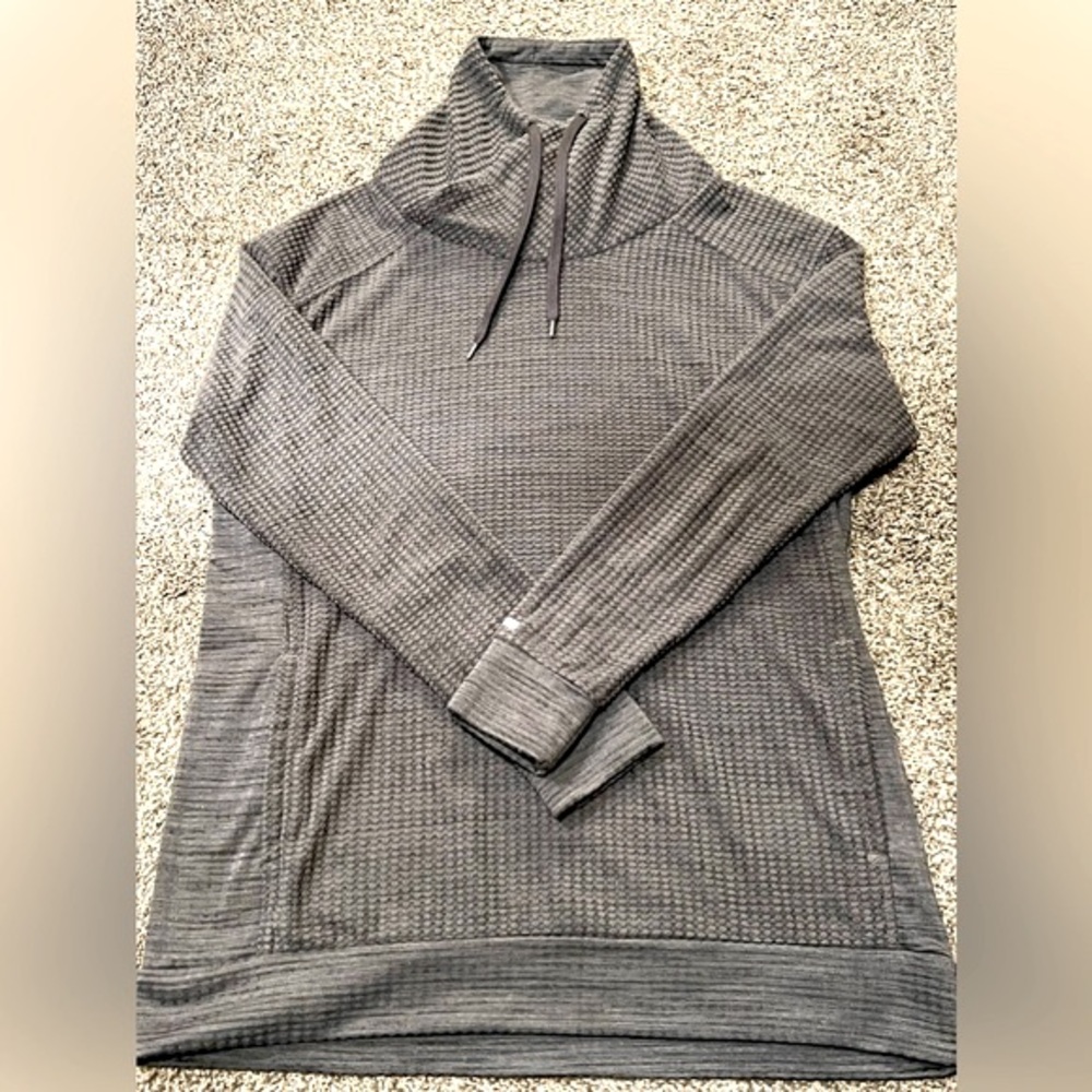 Columbia fleece cowl neck waffle knit sweater